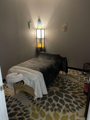 Relaxing Environment for a Rejuvenating Massage