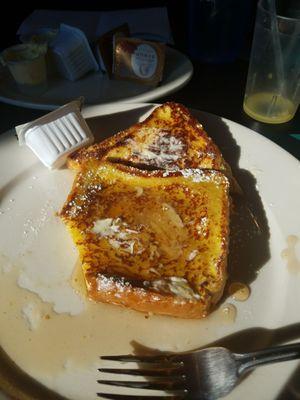 I've never had terrible French toast until now. No sweetness