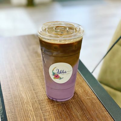 Ube latte w espresso