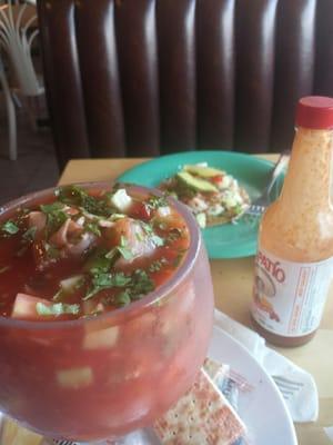 Coctel de camaron and tostada de ceviche to beat the heat