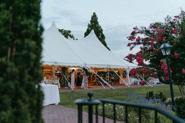 Belmont's event tent during a wedding reception. Thank you to Daria M Photography for providing this photo.