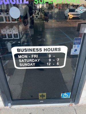 Business day hours not updated