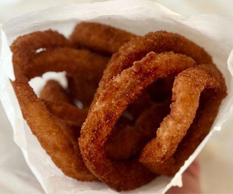 Part of my Sunday cheat meal :) The crispiest nummy onion rings came with homemade ranch!