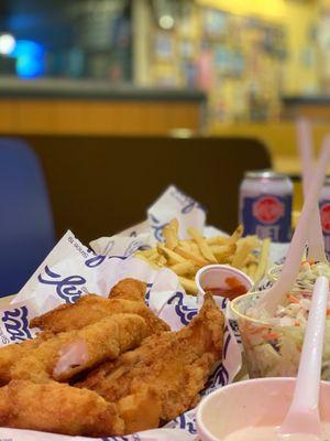 Full Boat Special: fish & chips, clam chowder and coleslaw. Delicious !!!