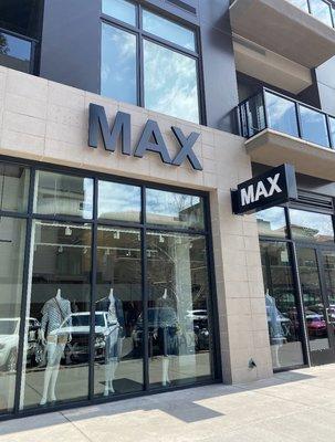 MAX Clothing Store