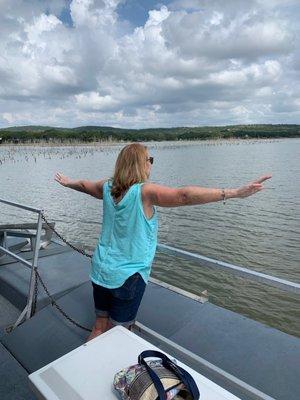 Glenda playing Titanic!