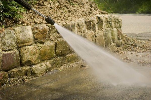 Concrete and Driveway Cleaning