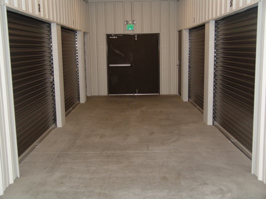 Climate Control storage units with wide aisles