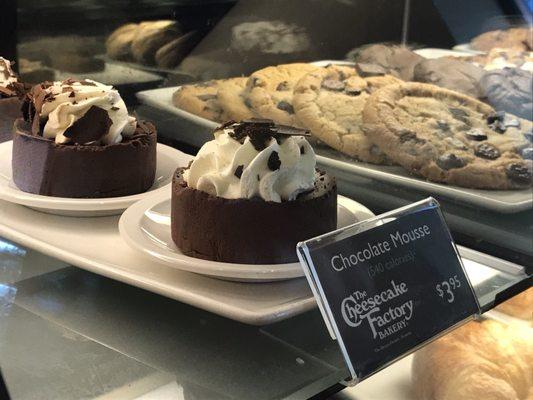 The B&N café even offers treats from The Cheesecake Factory!