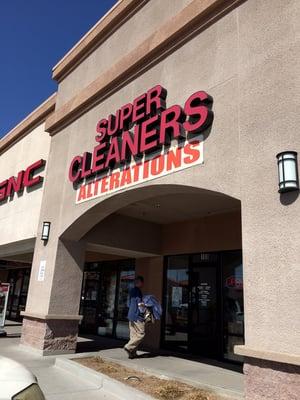 Super Suck Cleaners