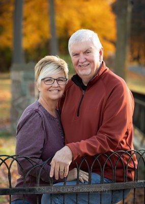 Couple photographed in Ella Sharpe Park in Jackson MI