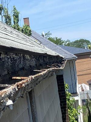 Old steel gutter replacement to new seamless gutter