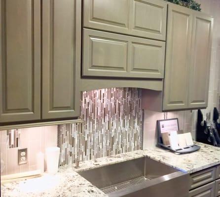 Sample kitchen  with grey cabinets