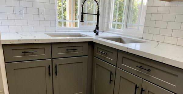 Double Corner Sink