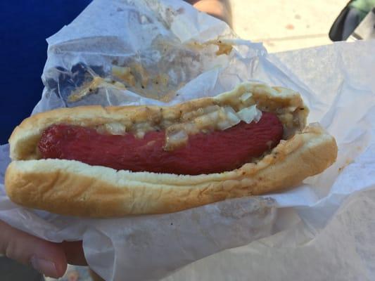 Order the hot dog "all the way" which is a Bright Leaf hotdog with mustard, onion and chili (hot or mild).