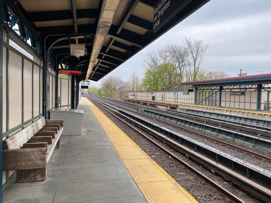 Neck Road Subway Station