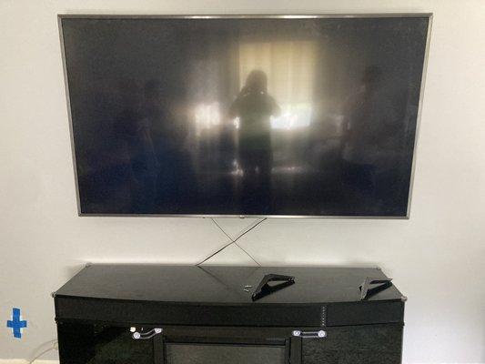 Another picture of the 88inch mounted had extra room to slide side to side to complete centering of the tv!