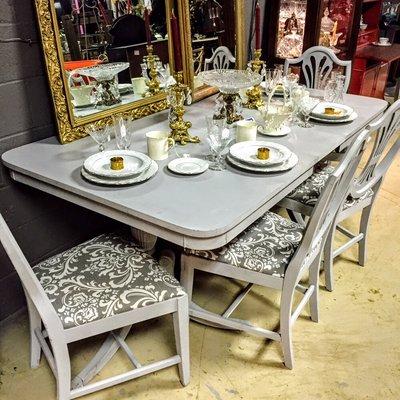 Duncan Phyffe dining table & chairs in tuxedo grey and matching damask upholstery