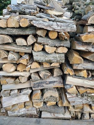 Offering seasoned hardwood split and ready to burn. Delivery included up to 20 mile radius