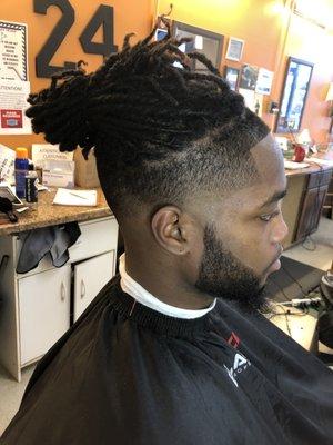 Men& women hair cuts and styles