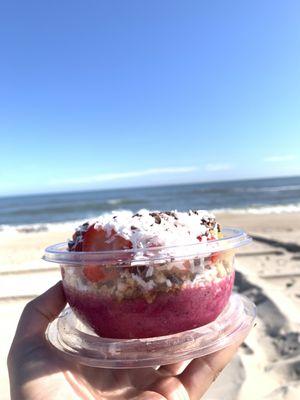 Build your own pitaya bowl