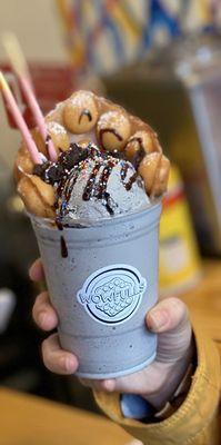 Cookies and cream milkshake