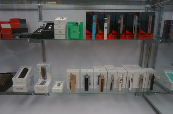 Biggest selection of vape hardware in NOLA, from the best e-cig starter kits to powerhouse 200 Watt Mods, RDAs, RTAs, sub-ohm tanks + more.