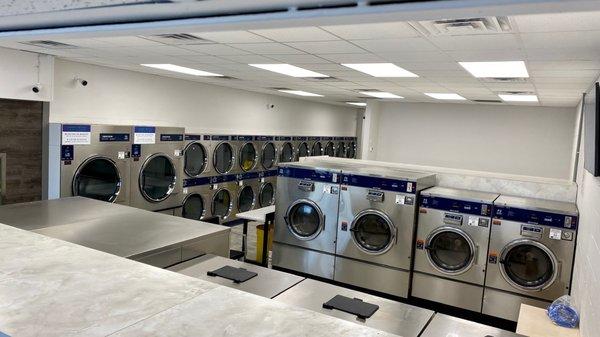 iWash 365 laundromat on Carolina beach road, large capacity Washers and large capacity Dryers.