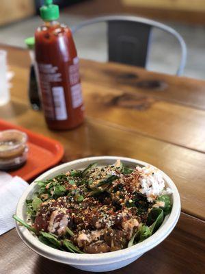 Half and half bowl (Brown rice and salad) with classic ahi tuna and Thai ahi with chili peppers and spicy mayo