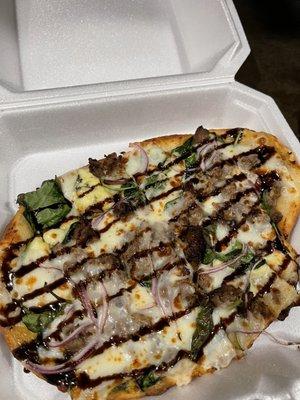 Steak flat bread