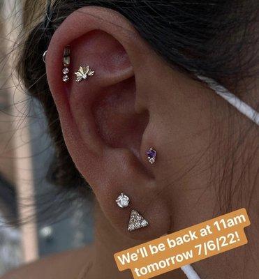 Tragus and flat piercing