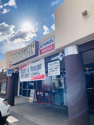 35th Avenue Lock and Key Shop