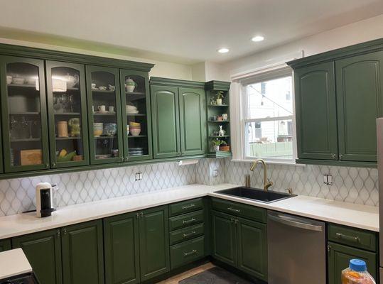 We design fabricate and install your dream kitchen.