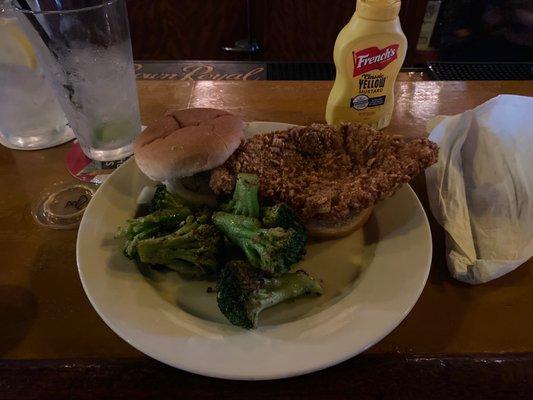 Breaded tenderloin with broccoli. Yes. In a bar. Broccoli. Asparagus was in the menu, too.