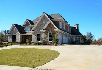 Driveway, Walkways - Cement stamping and staining