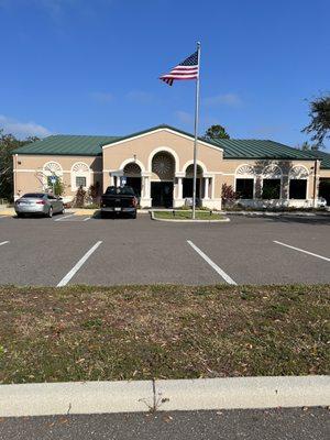 Sun City Center Funeral Home Exterior