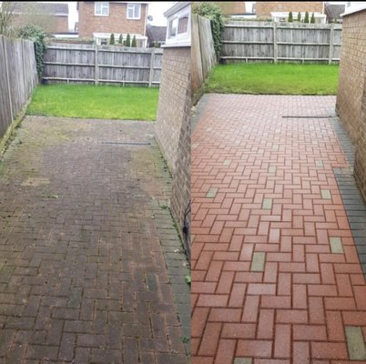 High pressure walkway cleaning