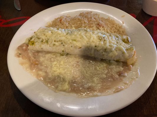 Burrito verde with chicken