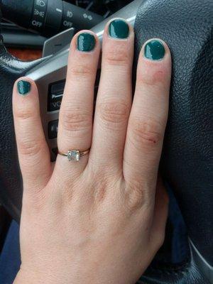 Fresh manicure but a bad snap shot. The nail polish stayed on my nails an amazingly long time! Thanks DSMSAS!