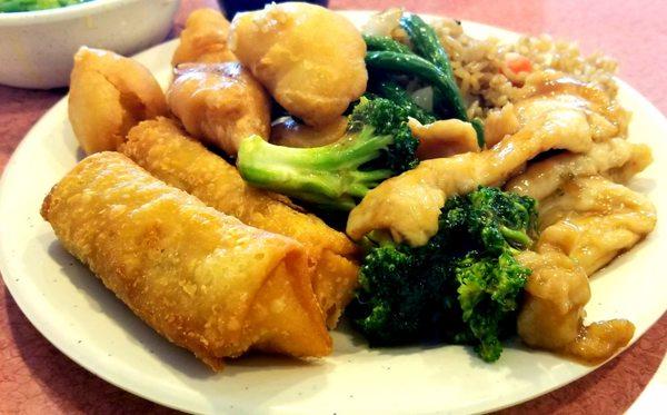 Egg rolls, sweet and sour chicken, chicken with broccoli, green beans