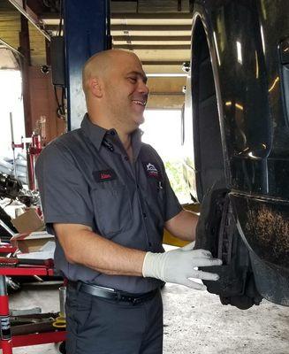 Alex will help you to fix your car and will present you an  affordable and honest estimate to fit your budget!