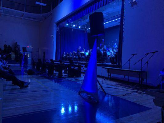 JBL SRX812 Speaker and Lighting System for rent provided by Atlarge Sound