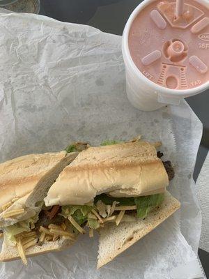 Mamey shake and pan con bistec