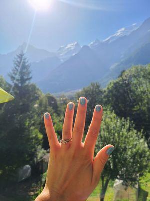 Sparkle nails in Chamonix, France!