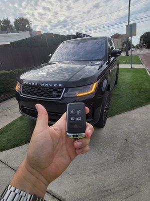 2020 Range rover key made on sp2018 Ford Fusionot