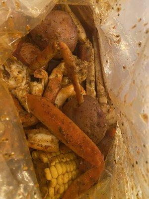 1/2 lb snow crab, 1/2lb shrimp, 1/2 lb sausage