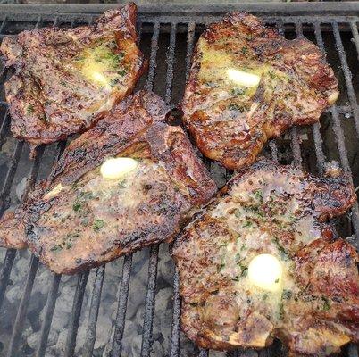 Grill T-bones