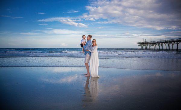 Family Beach Vacation Sessions on Sunset Beach with Chloe John Photography