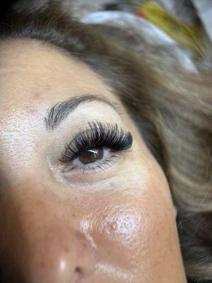 Russian volume eyelash extensions