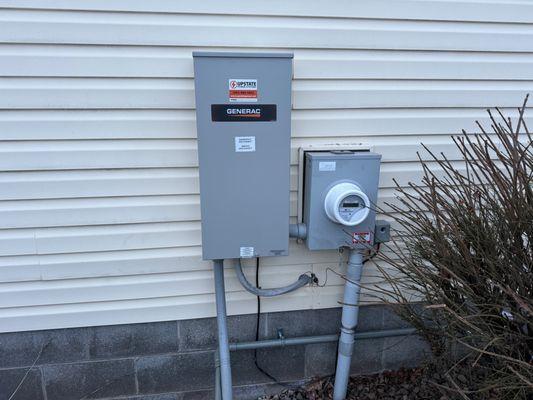 200amp automatic transfer switch located outsite